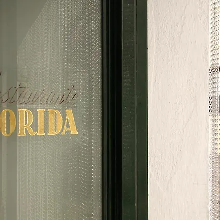 게스트하우스 La Florida Llança